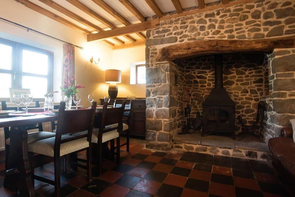 Perfect Cottage Retreat Near The Brecon Beacons Llanwrda Екстериор снимка